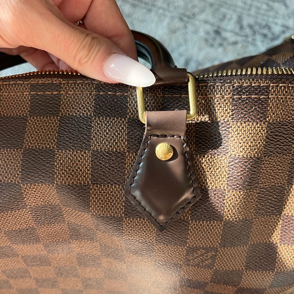 Beautiful Louie Vuitton Bandouliere Speedy 30 - Picture 5 of 8